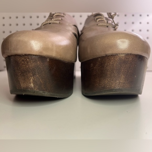 Schultz Taupe Cut Out Wooden Wedge Platform Lace Up Shoes Size 8.5B Boho Mod - Picture 4 of 16
